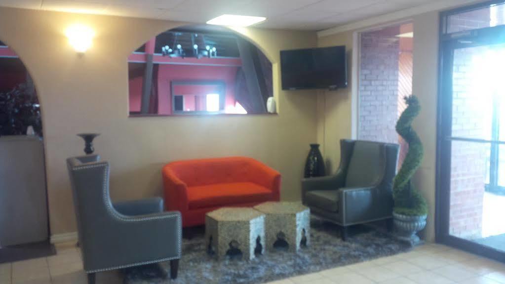 Rodeway Inn Perry Екстер'єр фото