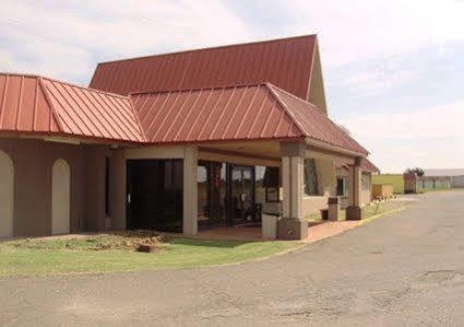Rodeway Inn Perry Екстер'єр фото